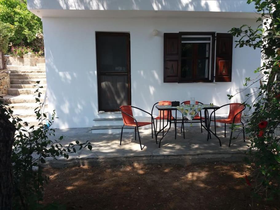 Grandpa Simos' Traditional Guest House Agios Romanos Eksteriør bilde